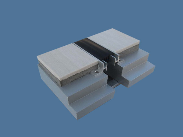 鋼結(jié)構(gòu)