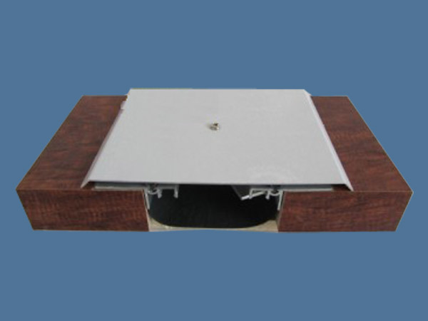 鋼結(jié)構(gòu)